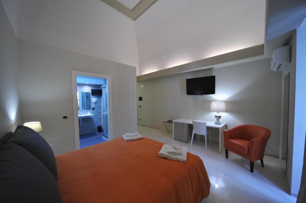 Gatto Bianco House image 16