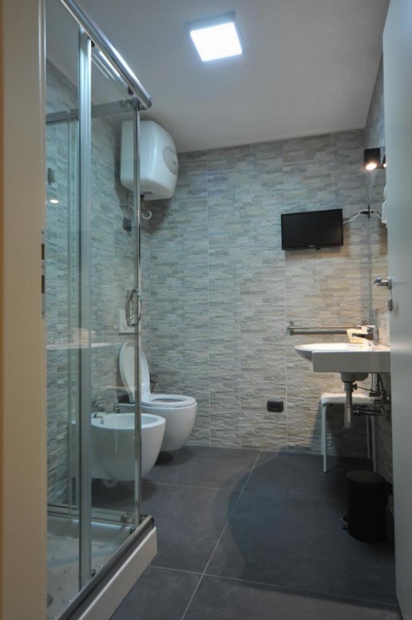 Gatto Bianco House image 23