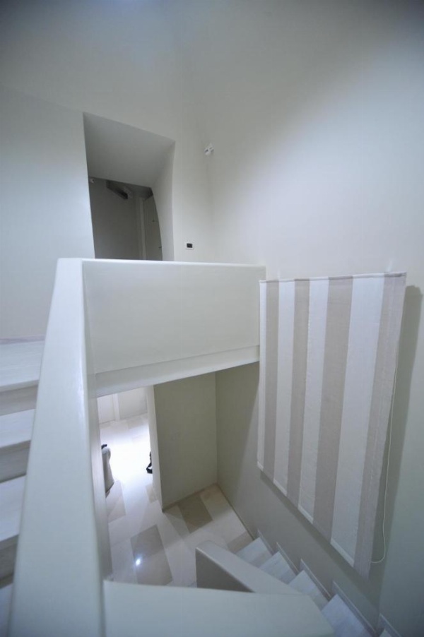 Gatto Bianco House image 9